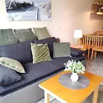 2 Raum Morgensonne Mit Balkon Apartment