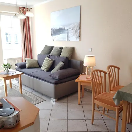 Apartment 2 Raum Morgensonne Mit Balkon Sellin (Rugen)