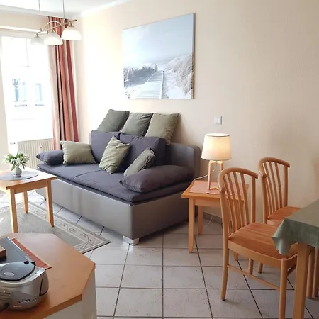 2 Raum Morgensonne Mit Balkon Apartman