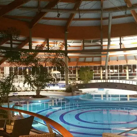 Apartman 2 Raum Morgensonne Mit Balkon