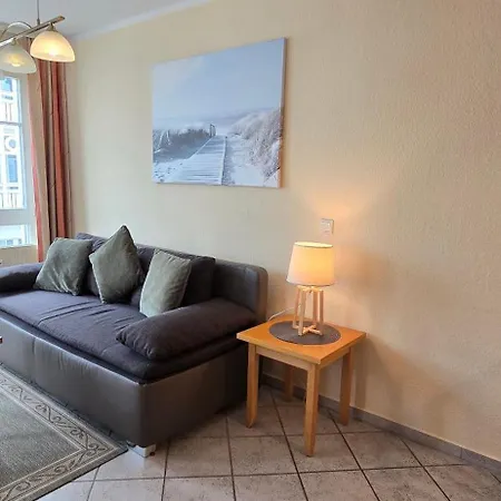 Apartman 2 Raum Morgensonne Mit Balkon Sellin