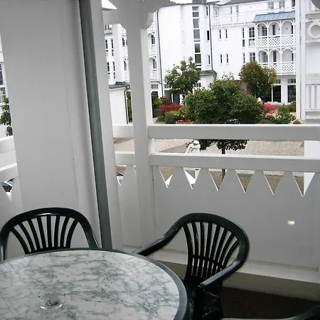 2 Raum Morgensonne Mit Balkon * Sellin