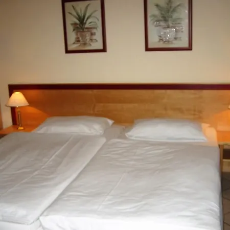 Apartman 2 Raum Morgensonne Mit Balkon