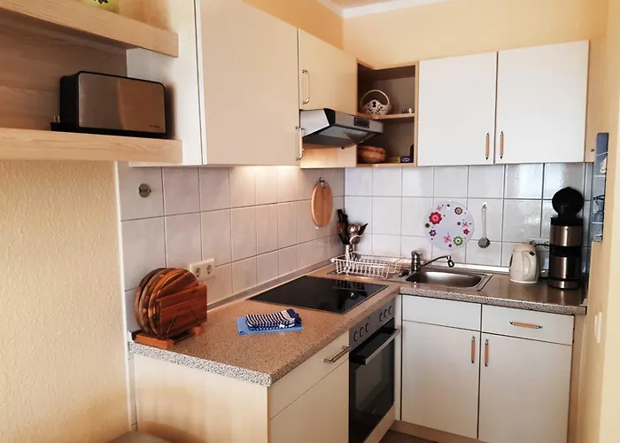 2 Raum Morgensonne Mit Balkon * Sellin (Rugen)